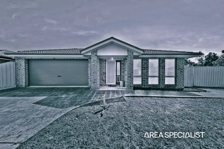 5 Bellairs Place, Koo Wee Rup VIC 3981