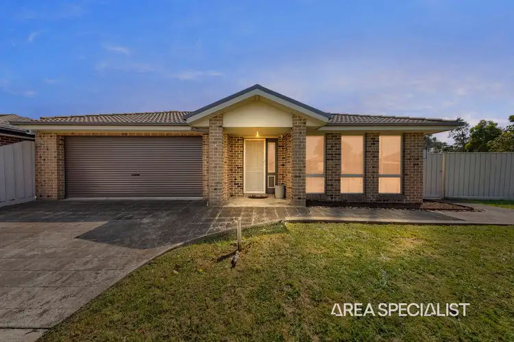 Second view of Homely house listing, 5 Bellairs Place, Koo Wee Rup VIC 3981