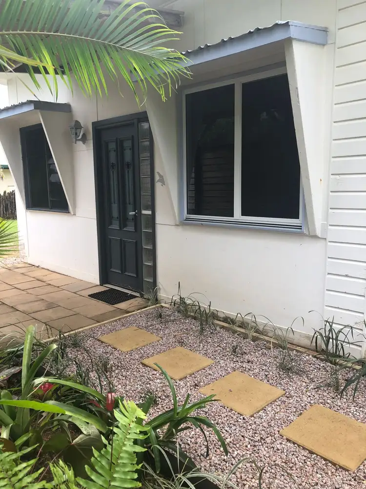 12 Judy Street, Flying Fish Point QLD 4860