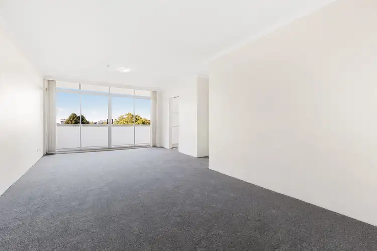 7-13 Ellis Street