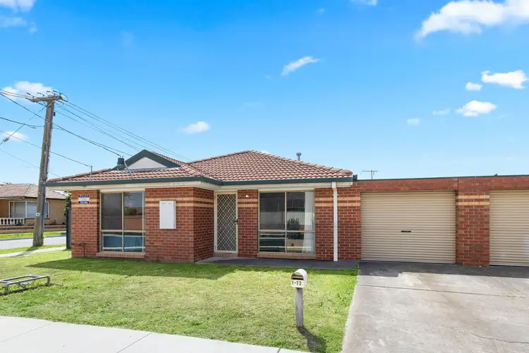 1/72 Whitesides Avenue, Sunshine West VIC 3020