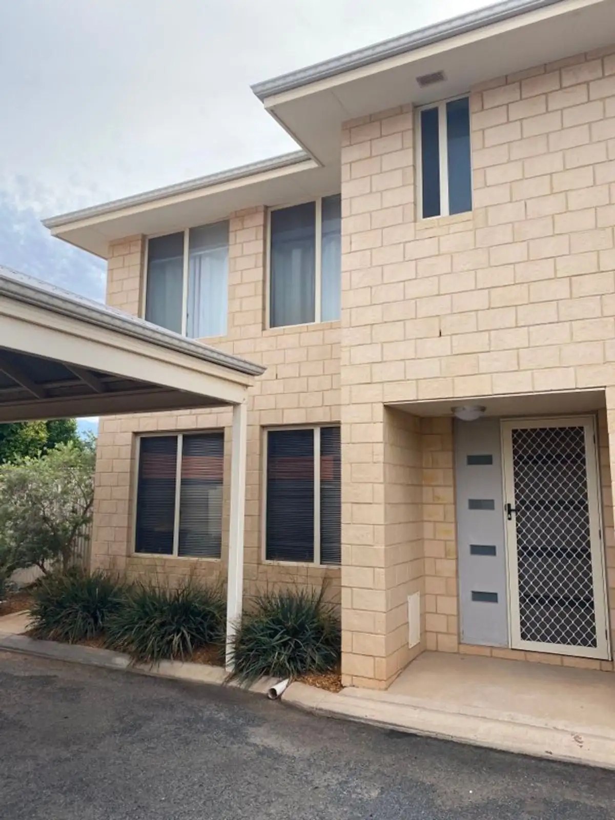 Main view of Homely unit listing, 4/42 Roberts Street, Kalgoorlie WA 6430