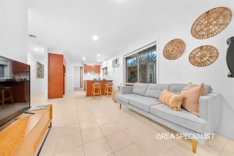 Second view of Homely house listing, 4 Pascuzzi Court, Hampton Park VIC 3976