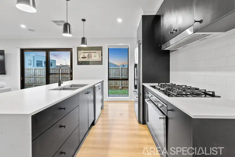 Fourth view of Homely house listing, 2 Matador Way, Cranbourne South VIC 3977