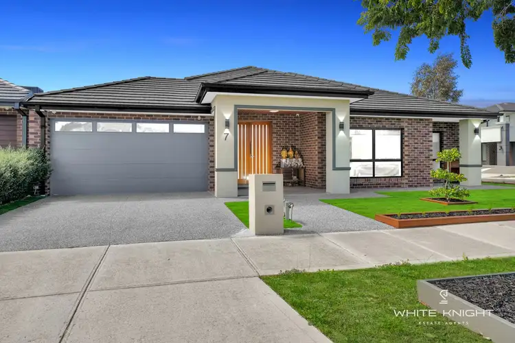 Second view of Homely house listing, 7 Milano Road, Burnside VIC 3023