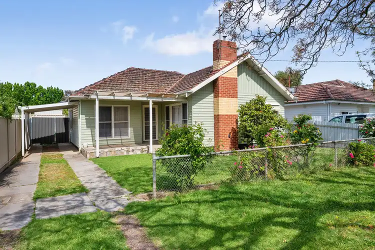 7 Farrington Street, Kennington VIC 3550