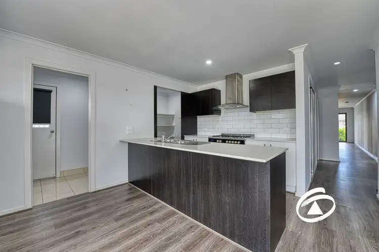 Second view of Homely house listing, 5 Ethan Court, Pakenham VIC 3810