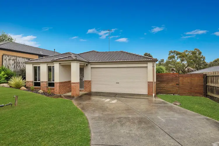 42 Natanya Drive, Pakenham VIC 3810