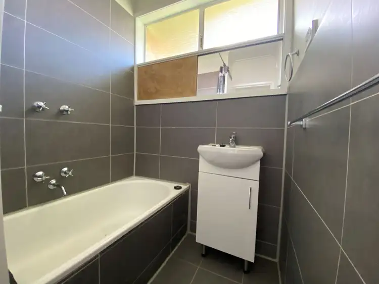 Fifth view of Homely unit listing, 4/25 Synnot Street, Werribee VIC 3030