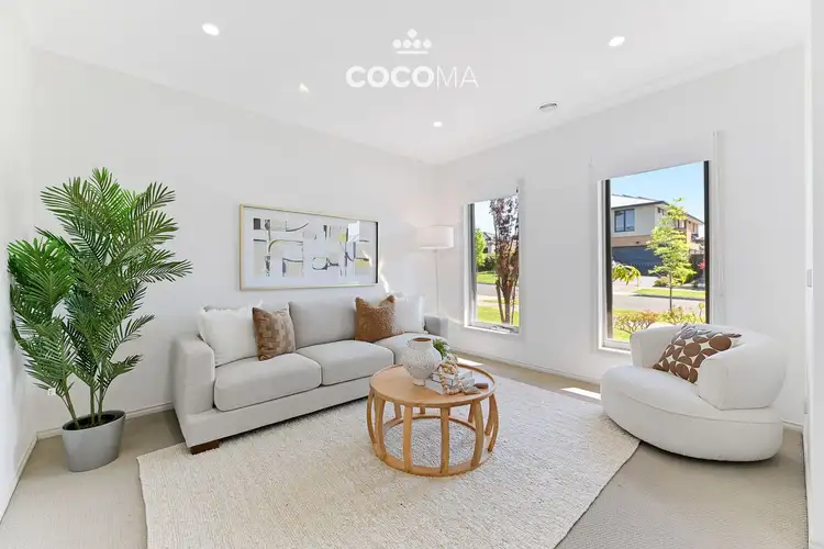 Third view of Homely house listing, 8 Elkedra Way, Cranbourne North VIC 3977