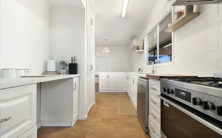 Fourth view of Homely house listing, 10 Richardson Way, Bulgarra WA 6714