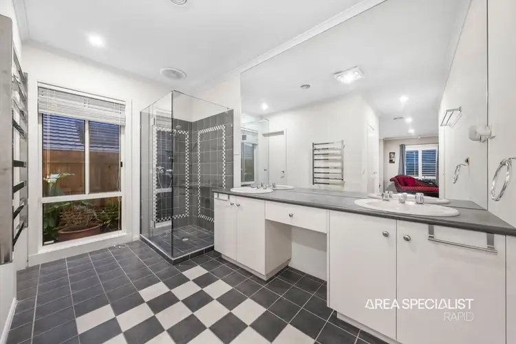 Fifth view of Homely house listing, 33 Toptani Drive, Narre Warren South VIC 3805