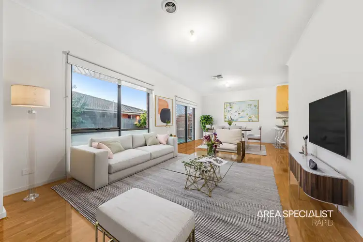 Second view of Homely house listing, 4 Bethune Drive, Hampton Park VIC 3976