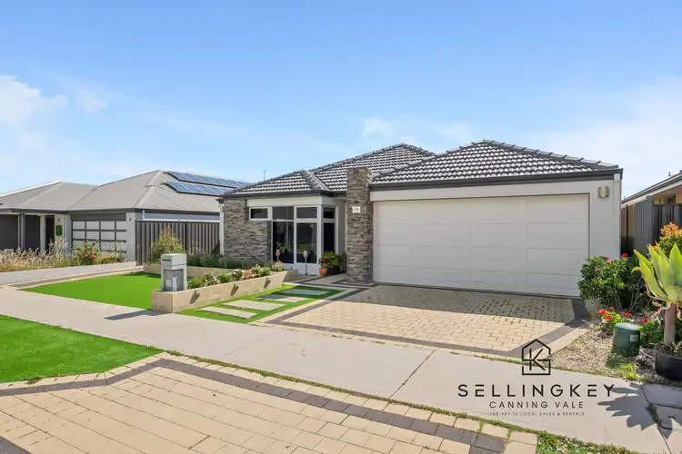 Second view of Homely house listing, 14 Flindell Way, Piara Waters WA 6112