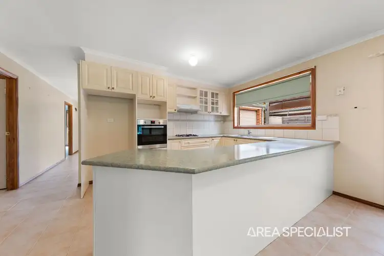 Fifth view of Homely house listing, 8 Stella Place, Pakenham VIC 3810
