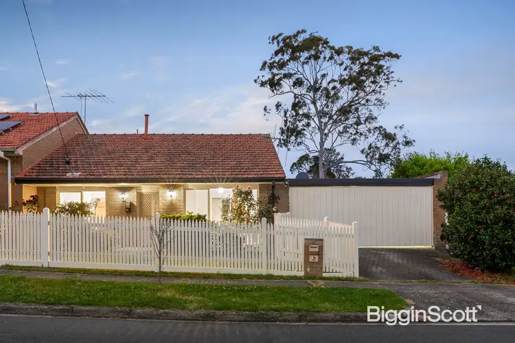 2/1 Harry Street, Doncaster East VIC 3109