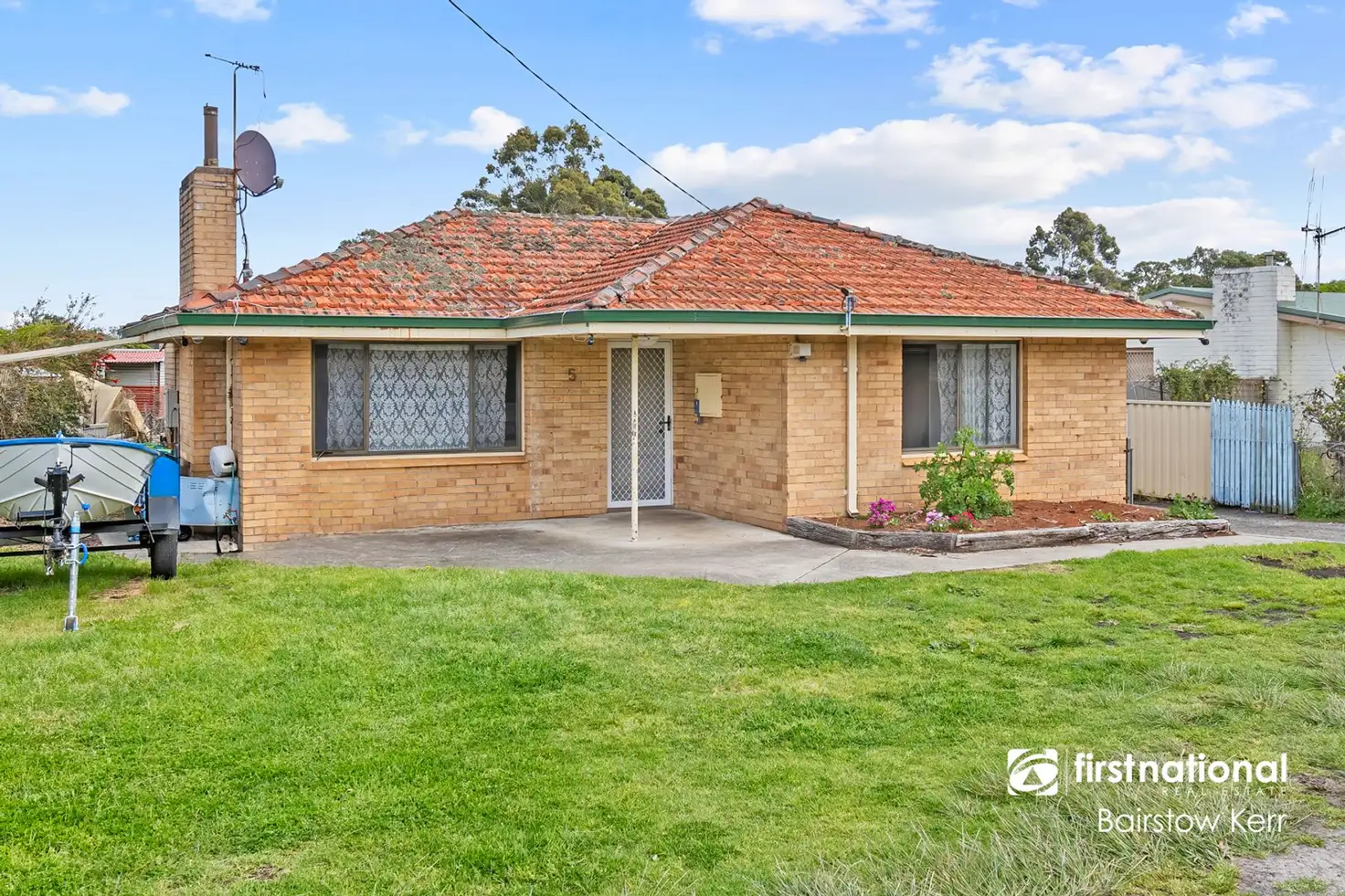 Main view of Homely house listing, 5 LeGrande Ave, Mckail WA 6330