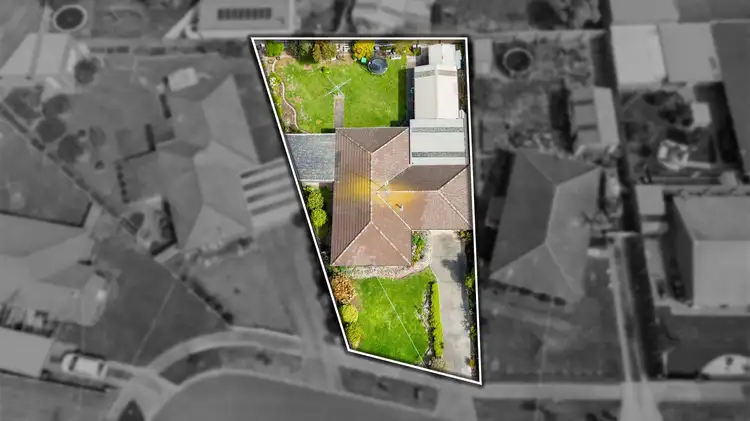 Third view of Homely house listing, 7 Karlo Court, Morwell VIC 3840