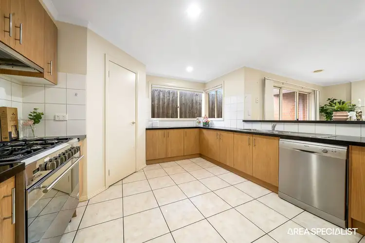 Fifth view of Homely house listing, 3 Arkley Close, Skye VIC 3977