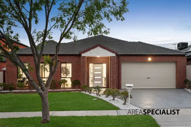 14 Penton Way, Lynbrook VIC 3975