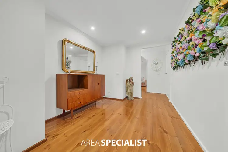 Sixth view of Homely house listing, 1/7 Franleigh Drive, Narre Warren VIC 3805