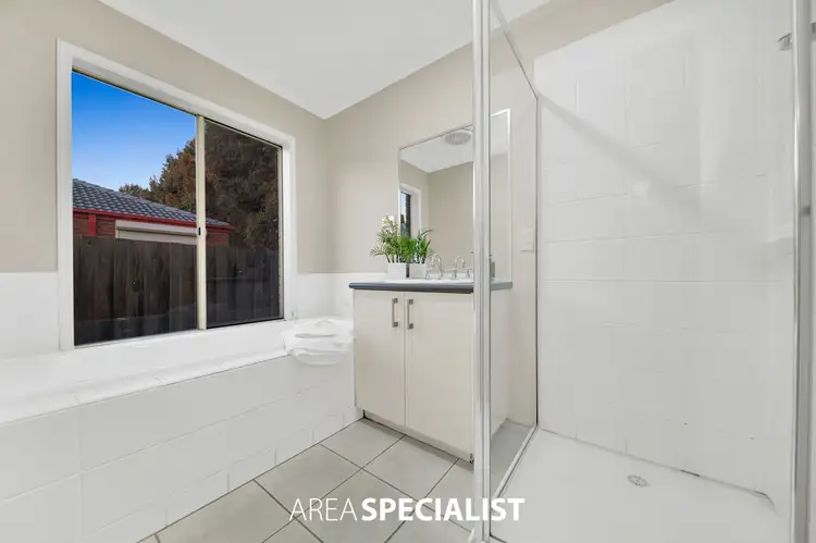 Fourth view of Homely house listing, 5 Charlotte Place, Cranbourne West VIC 3977