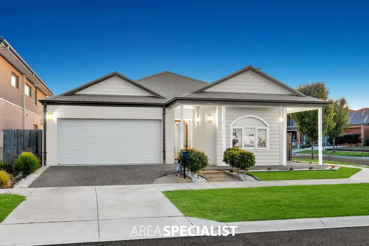 Second view of Homely house listing, 2 Hallyburton Drive, Clyde North VIC 3978