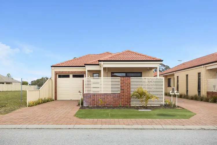 1/8 MELITA RISE, Pearsall WA 6065