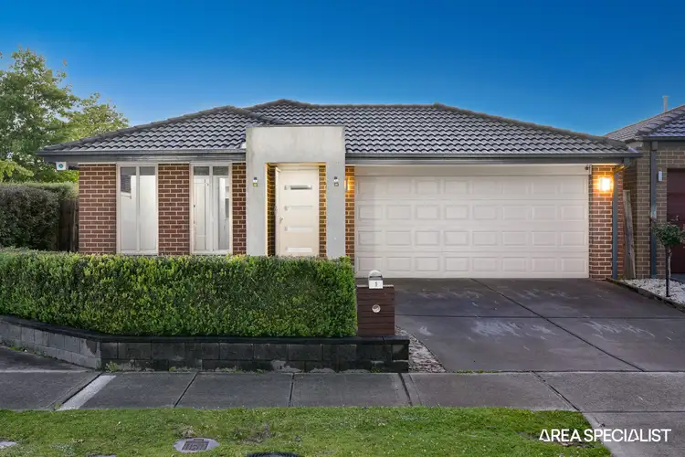 1 Elmsford Crescent, Cranbourne West VIC 3977