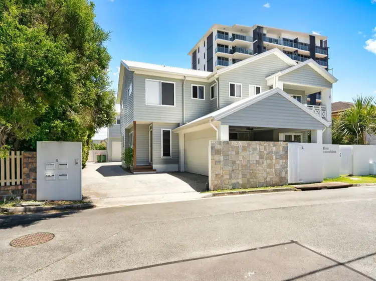 5 Sunshine Court