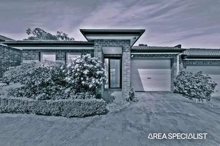 Main view of Homely unit listing, 6/1-5 Meaby Drive, Pakenham VIC 3810
