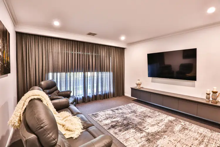 Fifth view of Homely house listing, 16 Toorak Drive, Irymple VIC 3498