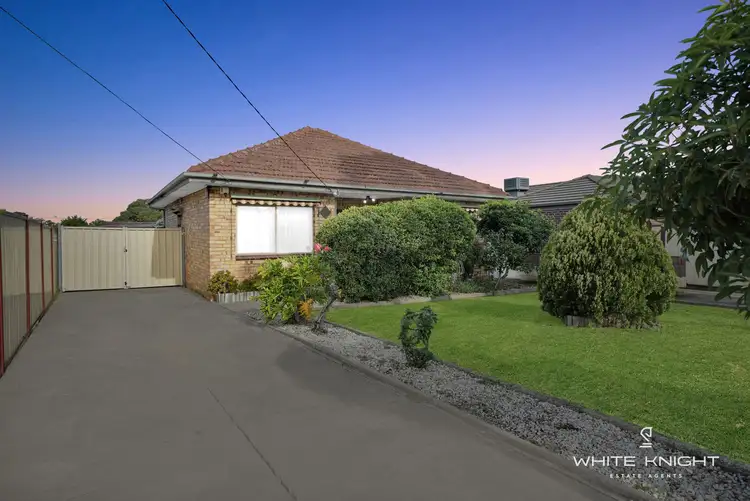 Second view of Homely house listing, 86 Leonard Avenue, St Albans VIC 3021
