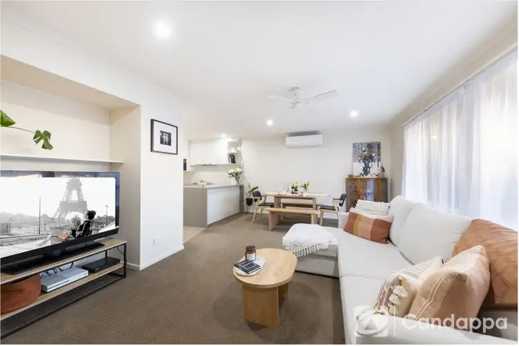 2/20-22 Lampard Road, Drouin VIC 3818