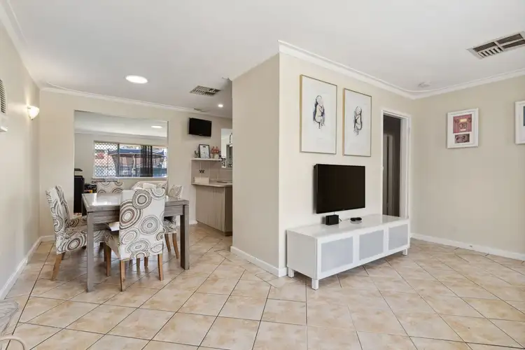 Fifth view of Homely house listing, 6 Hilton Crescent, Maddington WA 6109