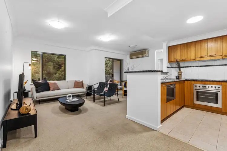 122 Mounts Bay Road