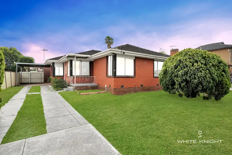 43 Harmon Avenue, St Albans VIC 3021