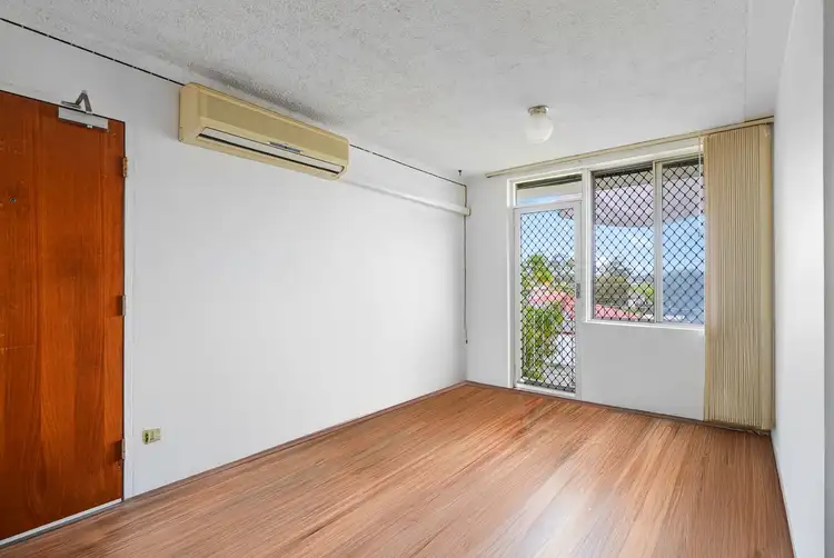 Fourth view of Homely unit listing, 4/132-134 Lansdowne Rd, Canley Vale NSW 2166