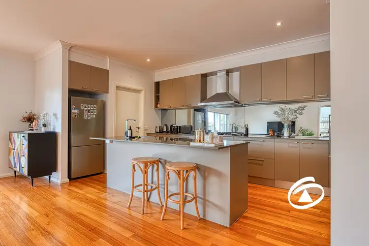 Fourth view of Homely townhouse listing, 2 Tanika Lane, Narre Warren VIC 3805