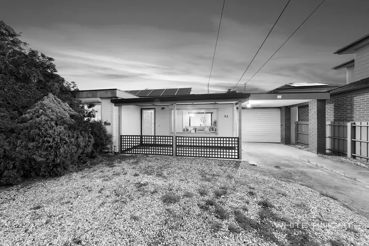 93 Power Street, St Albans VIC 3021