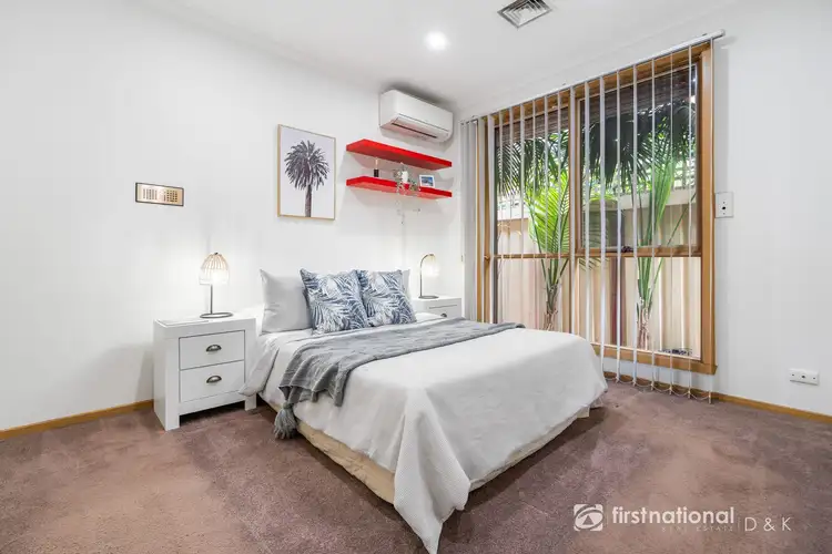Sixth view of Homely house listing, 19 Falconer Court, Keilor VIC 3036