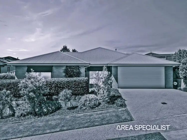 40 Jackson Drive, Drouin VIC 3818