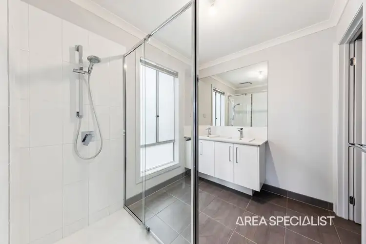 Sixth view of Homely house listing, 4 Snowbird Road, Pakenham VIC 3810