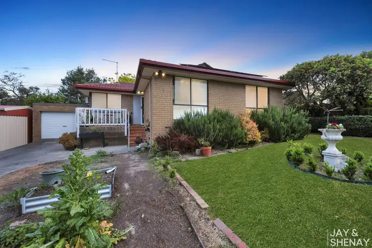1 Glasgow Court, Endeavour Hills VIC 3802
