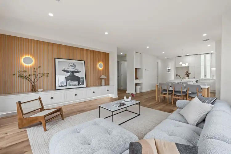 Second view of Homely house listing, 5 Malkari Circuit, Greenvale VIC 3059