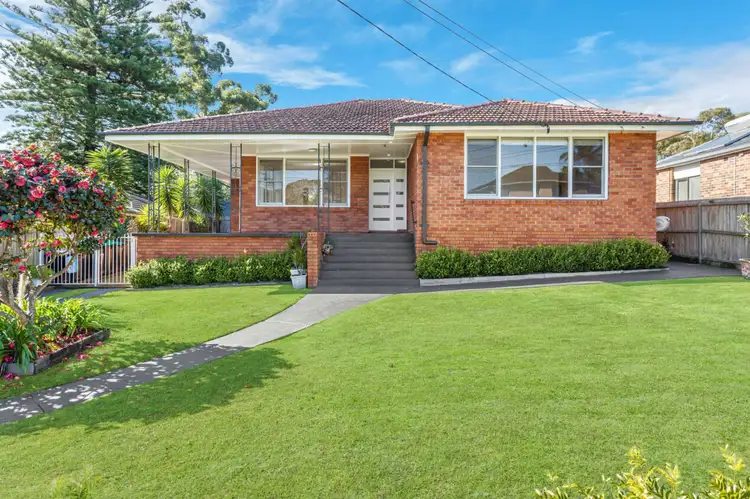 7 Edinburgh Road, Forestville NSW 2087