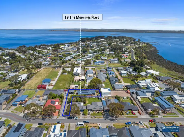 19 Moorings Place, Corinella VIC 3984