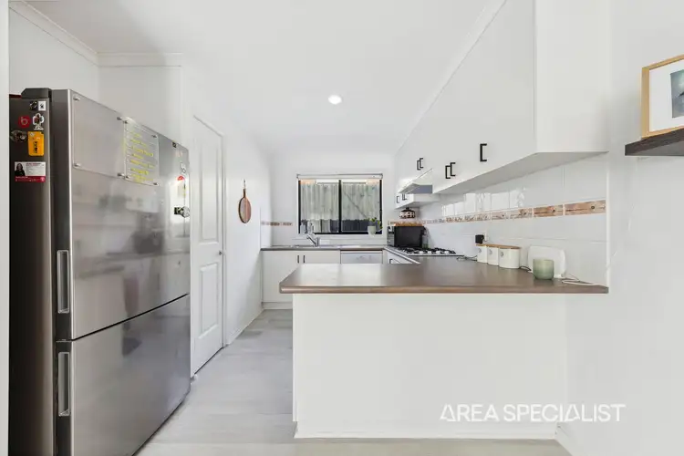 Third view of Homely unit listing, 6/12 Renlik Court, Pakenham VIC 3810