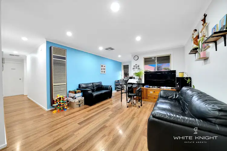 Third view of Homely unit listing, 2/32 James Street, St Albans VIC 3021