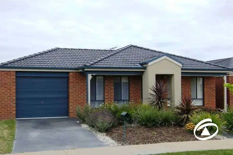 16 Howqua Place, Pakenham VIC 3810